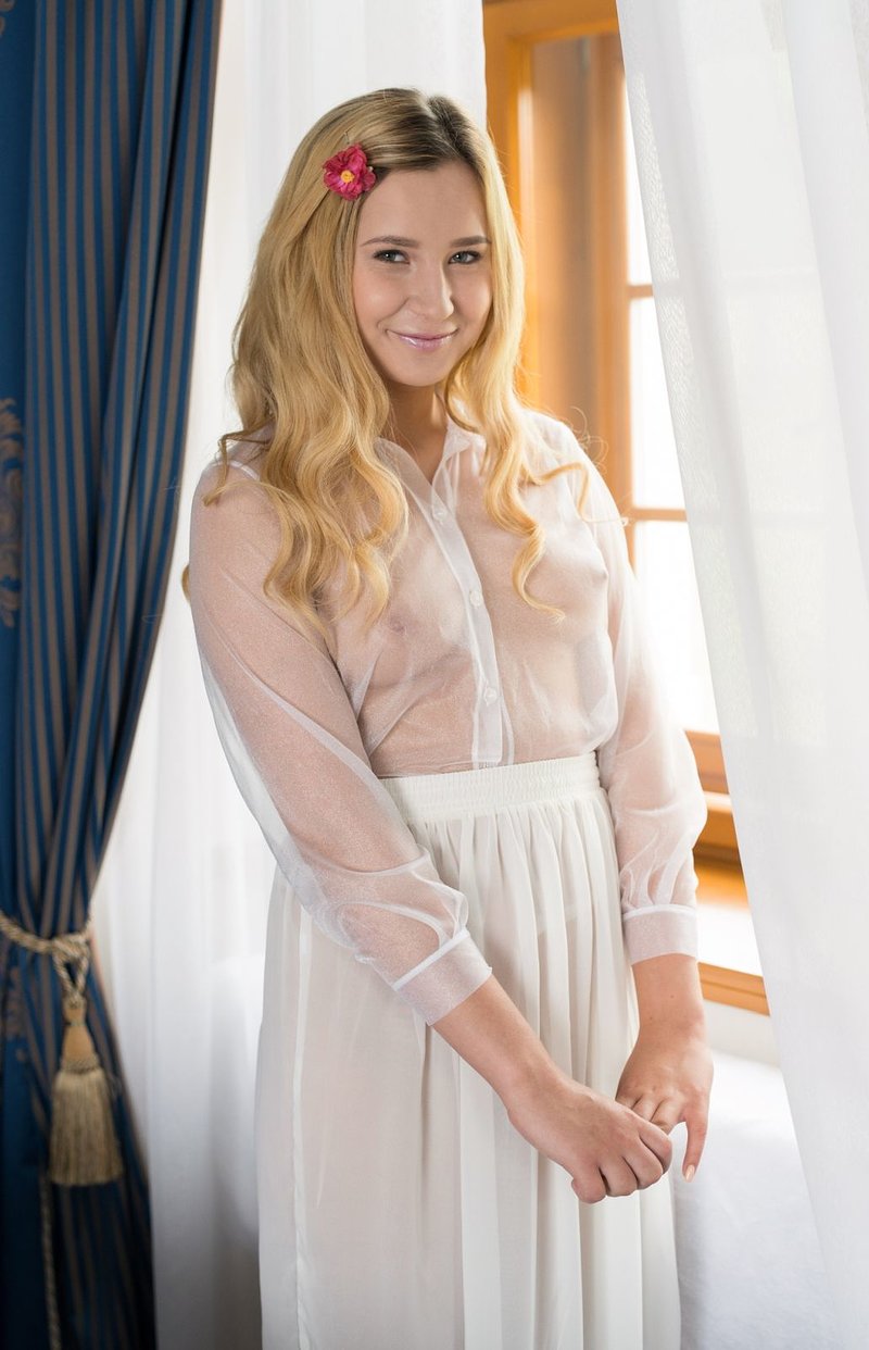 Нина, 70